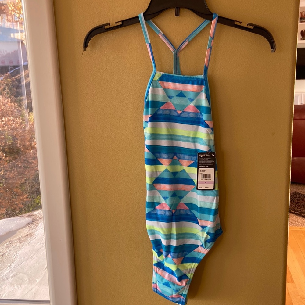 NWT SPEEDO WOMEN’S SWIMMING SUIT